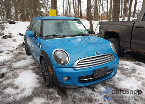 2012 Mini Cooper из США, поврежденный, VIN WMWSU3C55CT368177